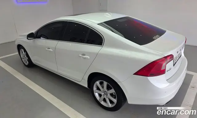 Volvo S60 2015 2.0 АКПП, миниатюра 9