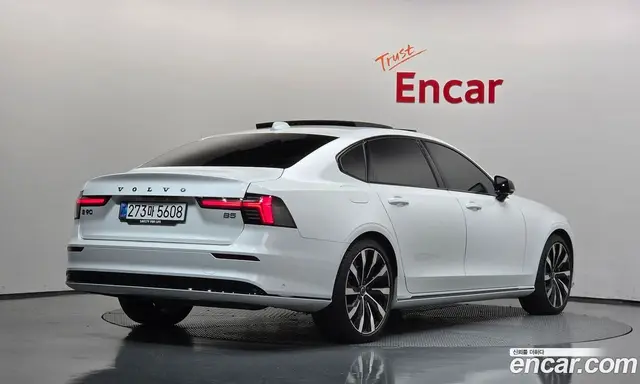 Volvo S90, 2025, 8 898 км