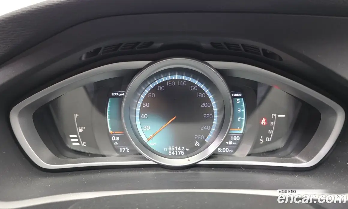 Volvo V40 2016 2.0 АКПП, фото 10