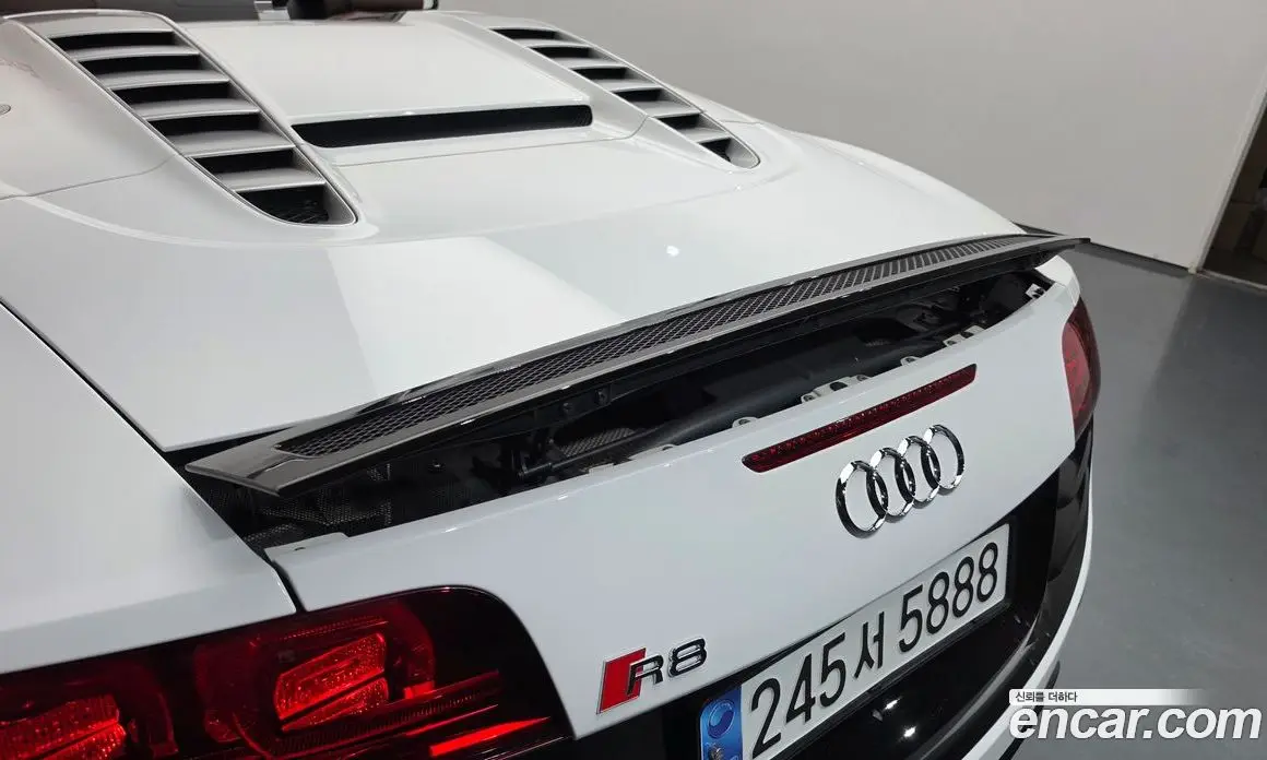 Audi R8 2012 5.2 АКПП, фото 20