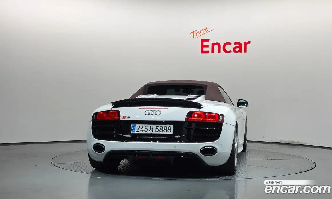 Audi R8 2012 5.2 АКПП, фото 4