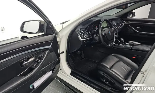 BMW 5 серия 2014 2.0 АКПП, миниатюра 12
