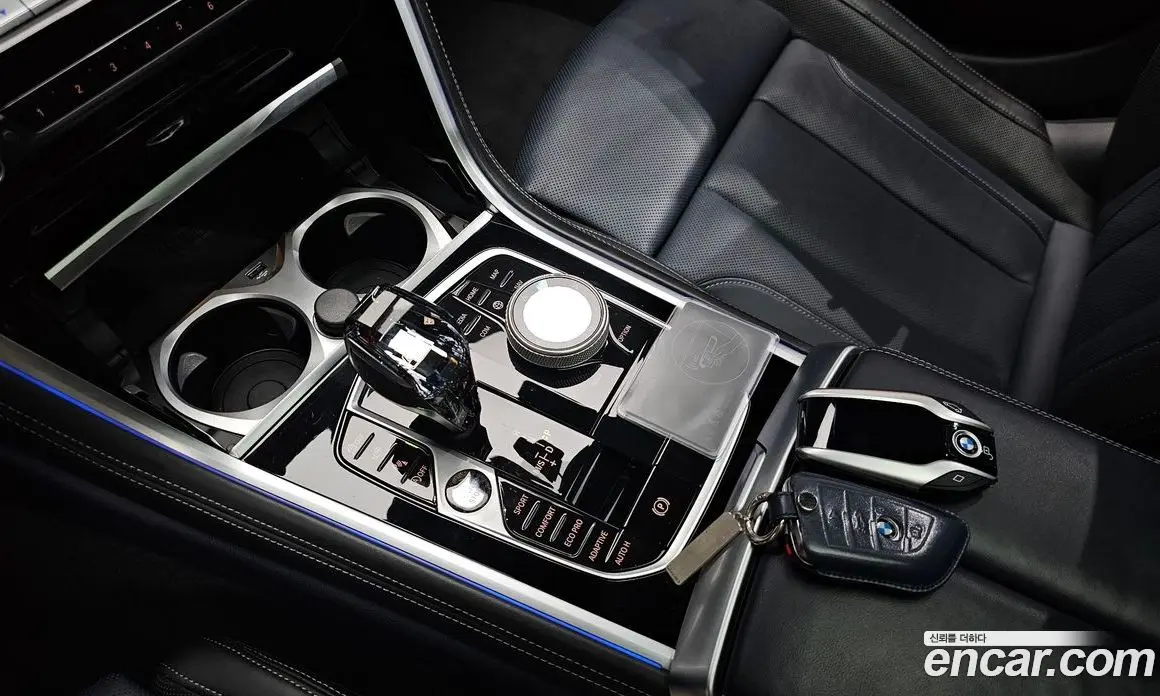 BMW 8 серия 2023 4.4 АКПП, фото 11