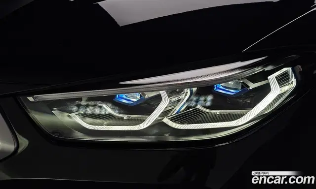 BMW 8 серия 2023 4.4 АКПП, миниатюра 7