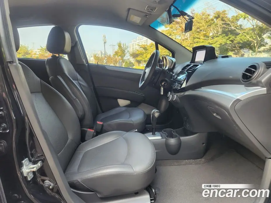 Chevrolet Spark 2015 1.0 АКПП, фото 10