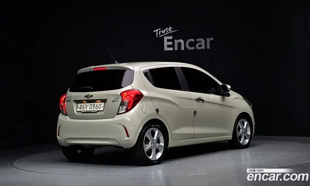 Chevrolet Spark 2015 1.0 вариатор, миниатюра 2