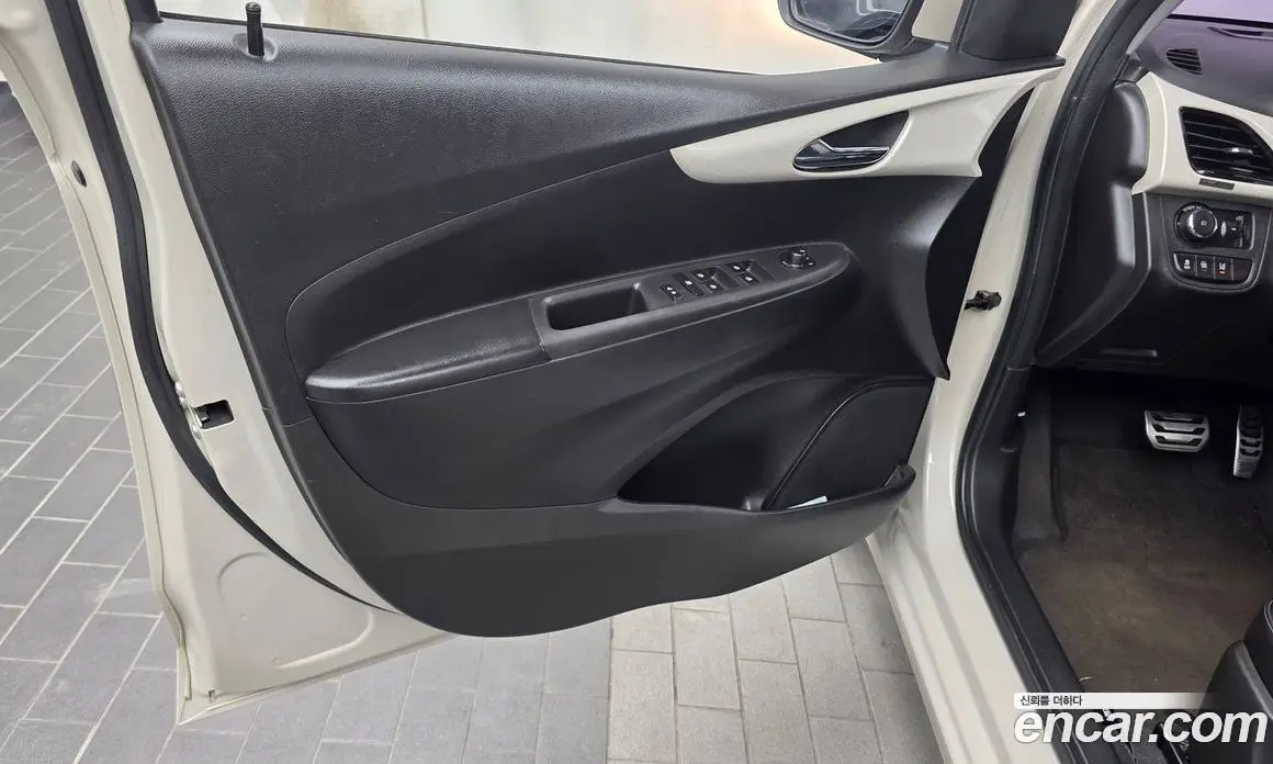 Chevrolet Spark 2015 1.0 вариатор, фото 14