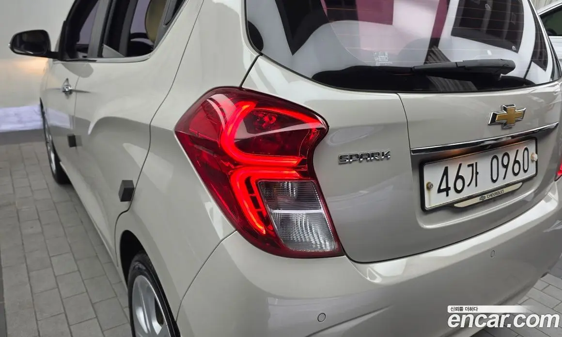 Chevrolet Spark 2015 1.0 вариатор, фото 9