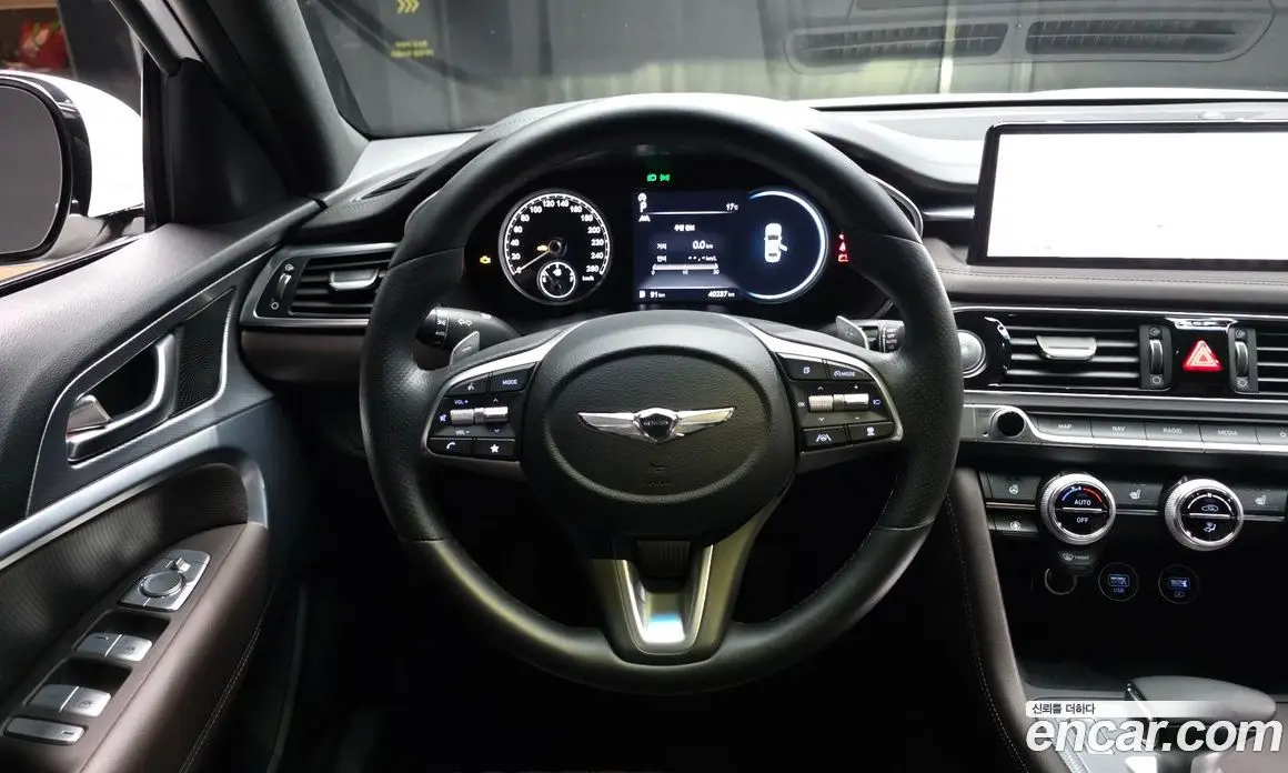 Genesis G70 2021 2.0 АКПП, фото 13