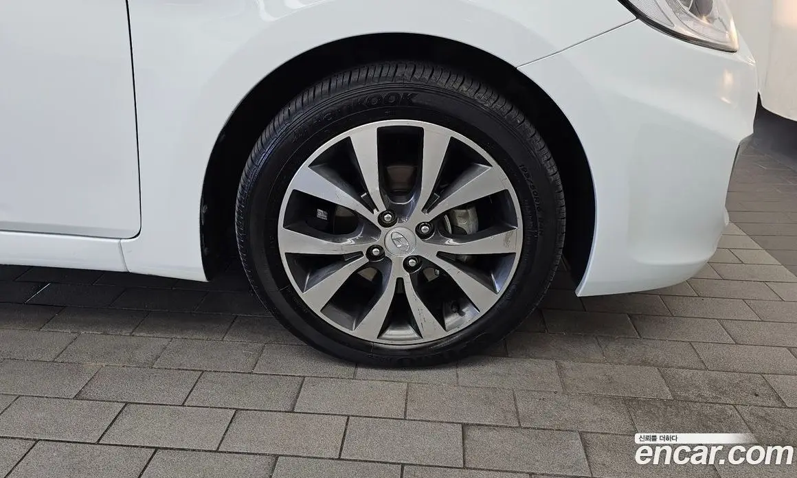 Hyundai Accent 2013 1.6 АКПП, фото 7