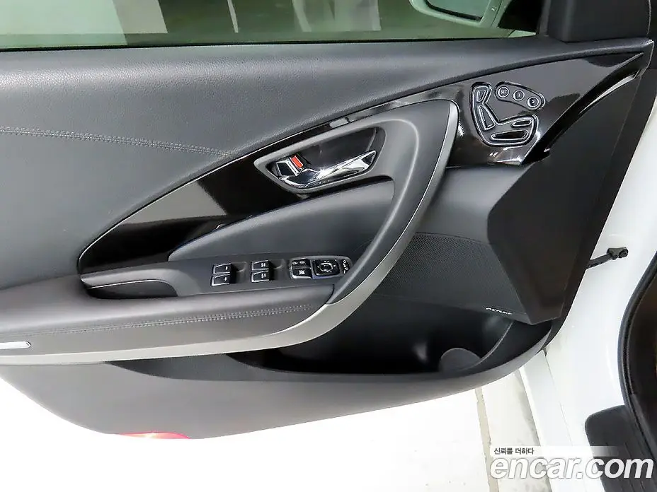 Hyundai Grandeur 2015 3.0 АКПП, фото 12