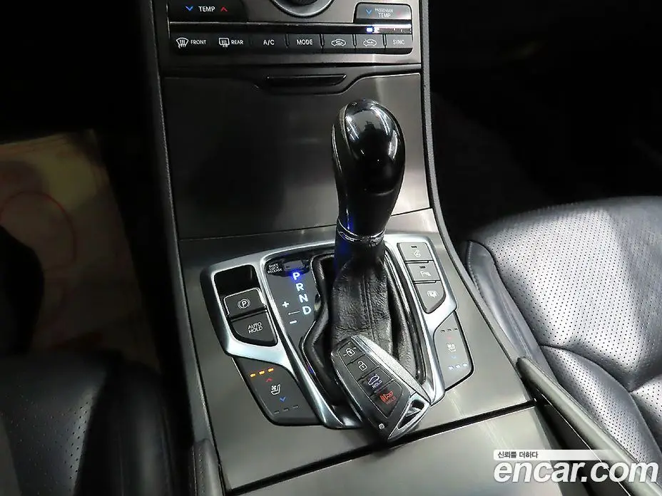Hyundai Grandeur 2015 3.0 АКПП, фото 9