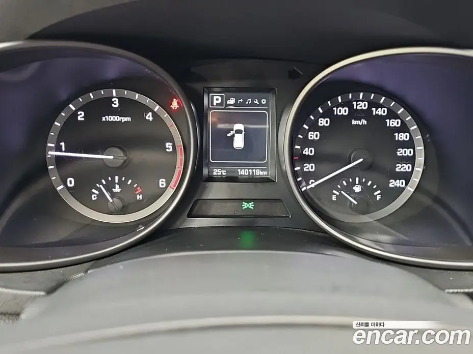 Hyundai Santa Fe 2016 2.0 АКПП, фото 6