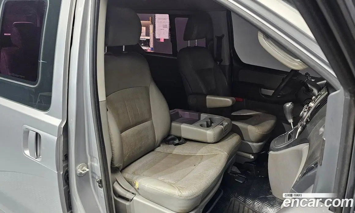 Hyundai Starex 2015 2.5 АКПП, фото 12 Hyundai Starex 2015 2.5 АКПП, фото 12
