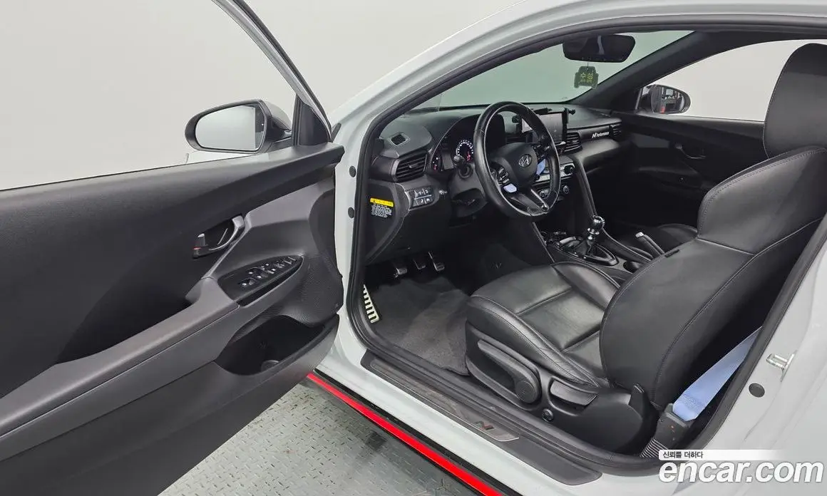 Hyundai Veloster 2019 2.0 МКПП, фото 13