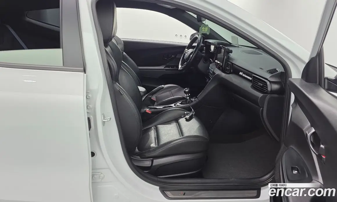Hyundai Veloster 2019 2.0 МКПП, фото 18