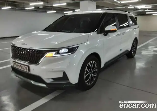 Kia Carnival 2022 2.2 АКПП, миниатюра 2