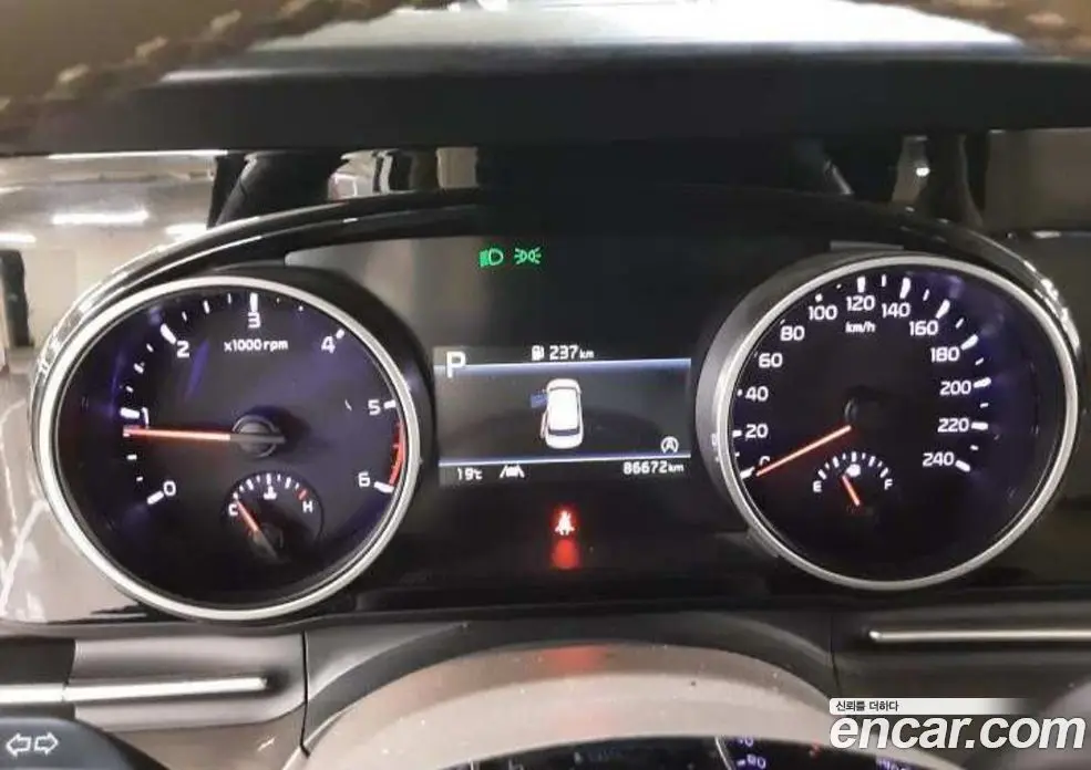 Kia Carnival 2022 2.2 АКПП, фото 7
