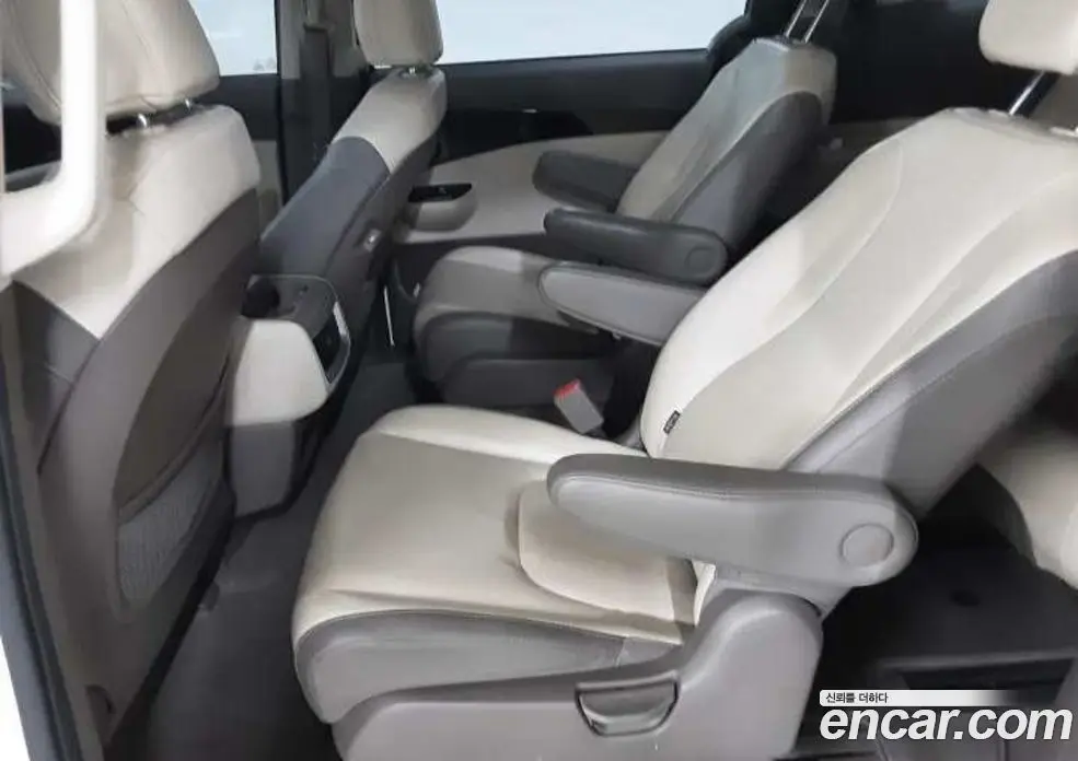 Kia Carnival 2022 2.2 АКПП, фото 10