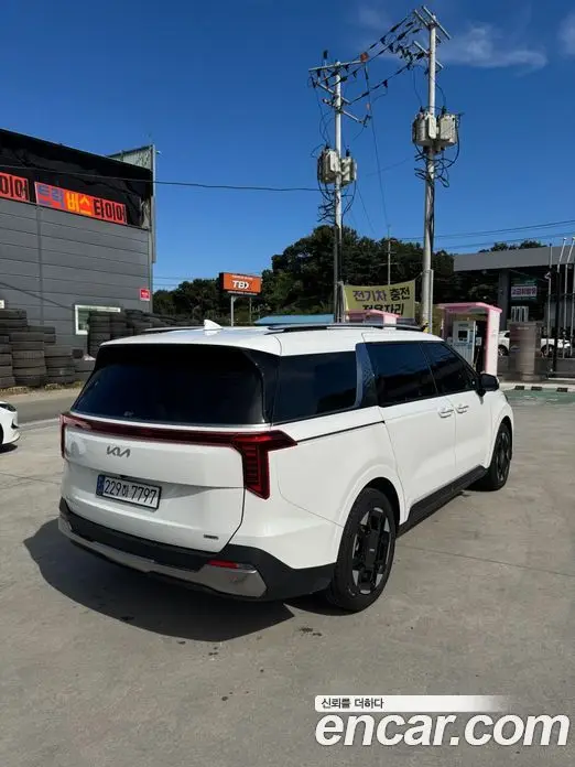 Kia Carnival 2025 1.6 АКПП, фото 3
