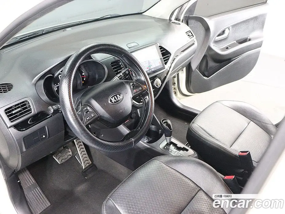 Kia Morning 2015 1.0 АКПП, фото 17