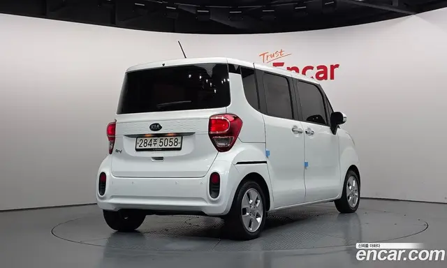 Kia Ray 2018 1.0 АКПП, миниатюра 2 Kia Ray 2018 1.0 АКПП, миниатюра 2