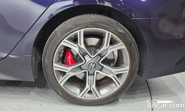 Kia Stinger 2018 2.2 АКПП, миниатюра 6 Kia Stinger 2018 2.2 АКПП, миниатюра 6