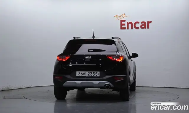 Kia Stonic 2017 1.6 АКПП, миниатюра 3 Kia Stonic 2017 1.6 АКПП, миниатюра 3