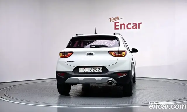 Kia Stonic 2017 1.6 АКПП, миниатюра 4