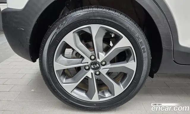 Kia Stonic 2017 1.6 АКПП, миниатюра 5