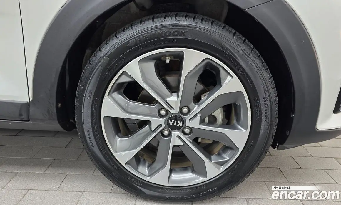 Kia Stonic 2017 1.6 АКПП, фото 7