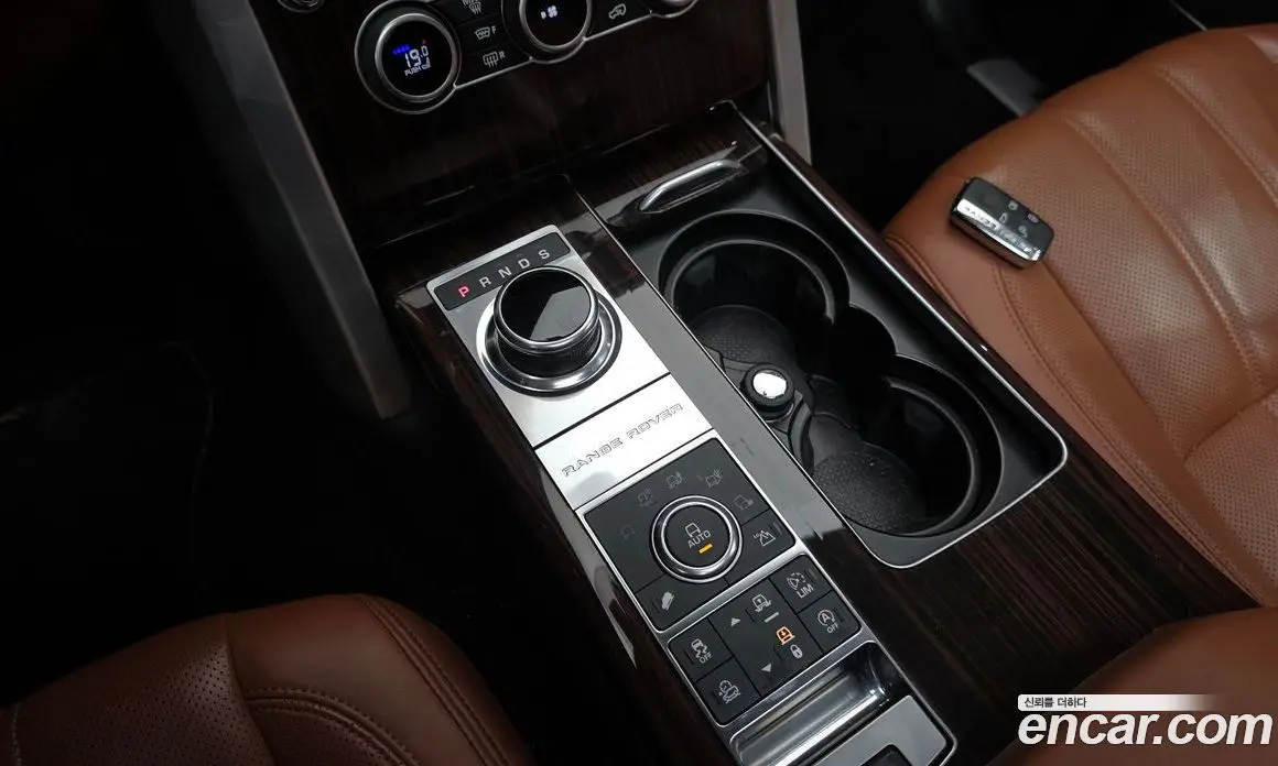 Land Rover Range Rover 2017 4.4 АКПП, фото 9