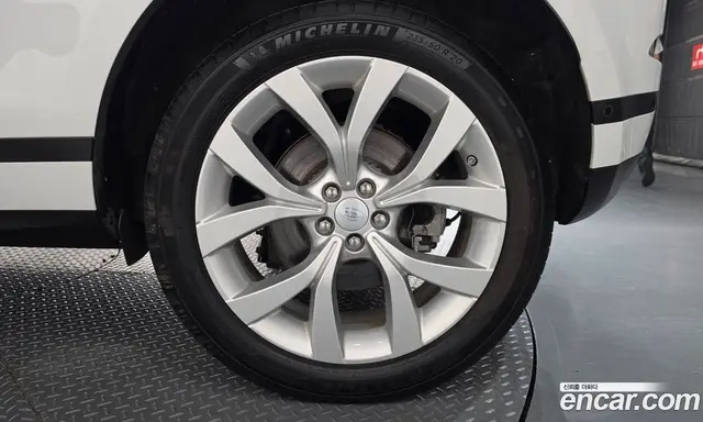 Land Rover Range Rover Evoque 2021 2.0 АКПП, миниатюра 7