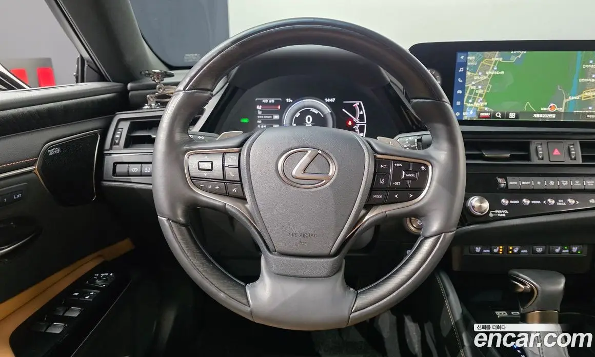 Lexus ES 2023 2.5 АКПП, фото 15