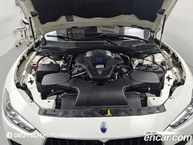 Maserati Ghibli 2017 3.0 АКПП, миниатюра 6