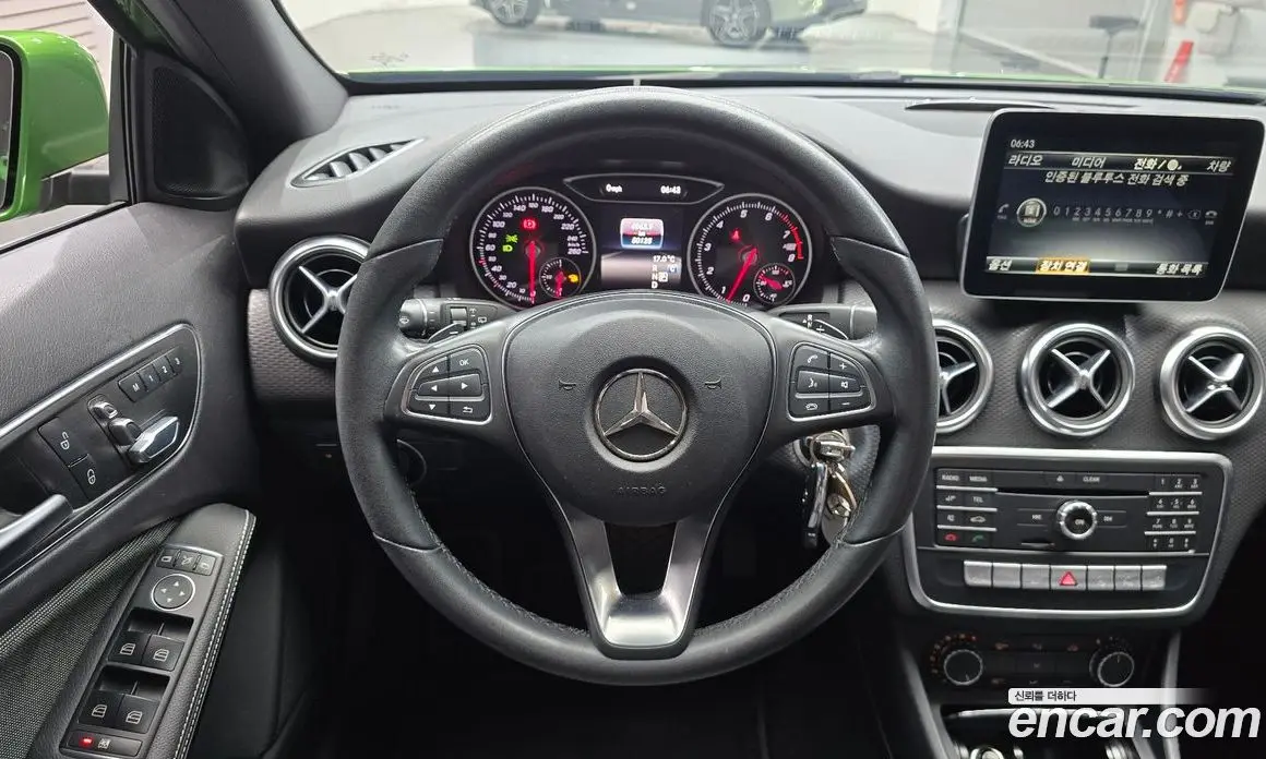Mercedes-Benz A-Class 2017 1.6 АКПП, фото 13