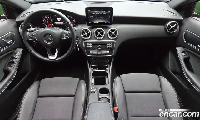 Mercedes-Benz A-Class 2017 1.6 АКПП, миниатюра 7