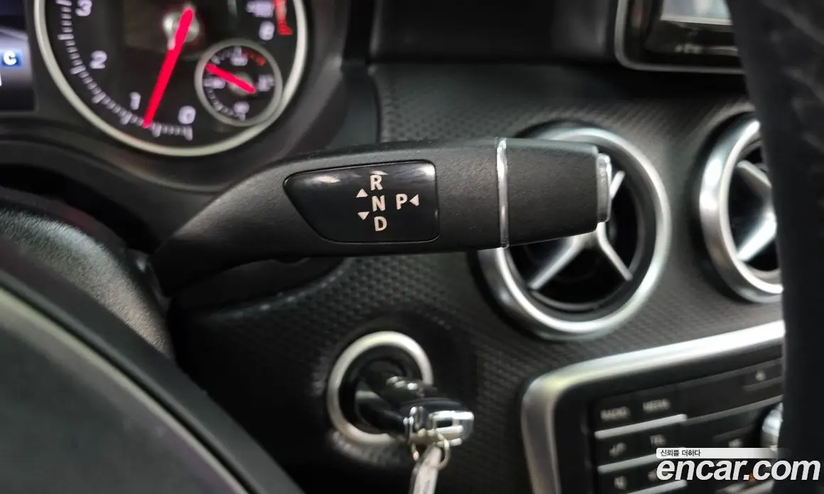 Mercedes-Benz A-Class 2017 1.6 АКПП, фото 9