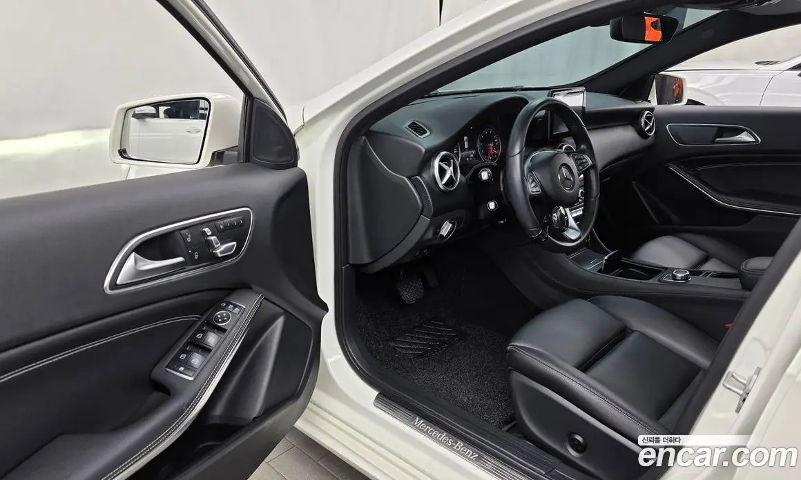 Mercedes-Benz A-Class 2017 1.6 АКПП, фото 10