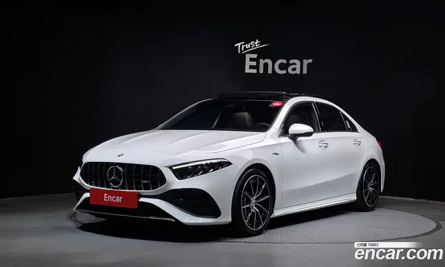 Mercedes-Benz A-Class, 2024, 60 км