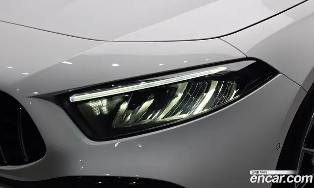 Mercedes-Benz A-Class 2024 2.0 АКПП, миниатюра 8
