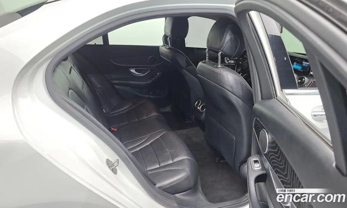 Mercedes-Benz C-Class 2019 1.9 АКПП, фото 12