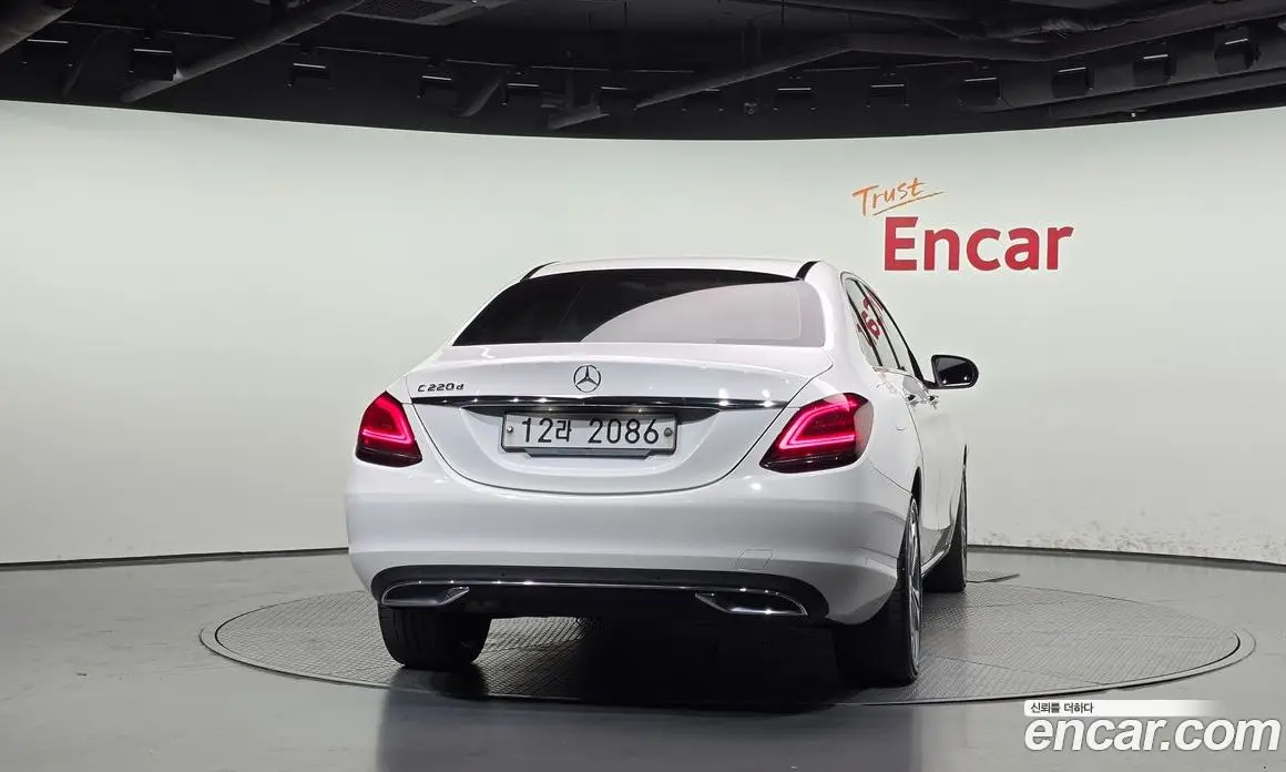 Mercedes-Benz C-Class 2019 1.9 АКПП, фото 4