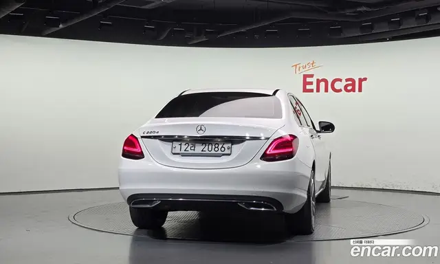 Mercedes-Benz C-Class 2019 1.9 АКПП, миниатюра 4