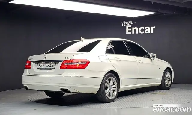 Mercedes-Benz E-Class 2012 2.1 АКПП, миниатюра 2