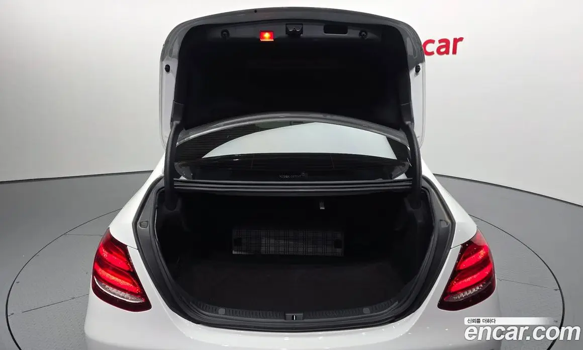 Mercedes-Benz E-Class 2016 1.9 АКПП, фото 20