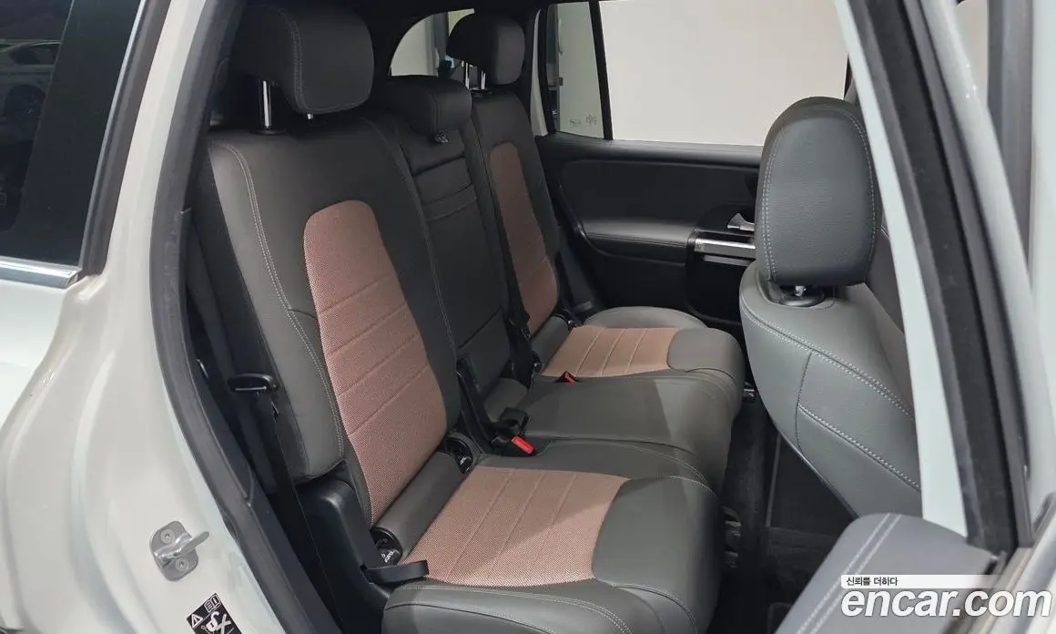 Mercedes-Benz EQB 2024 0.2 АКПП, фото 17