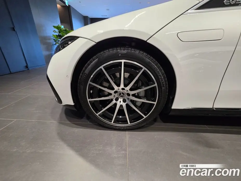 Mercedes-Benz EQS 2022 1.0 АКПП, фото 5