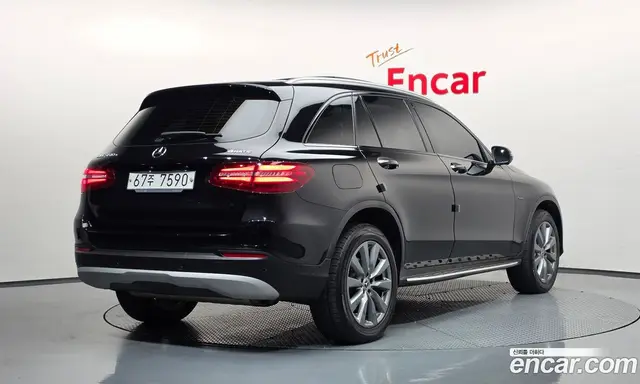 Mercedes-Benz GLC-Class 2019 2.0 АКПП, миниатюра 2 Mercedes-Benz GLC-Class 2019 2.0 АКПП, миниатюра 2
