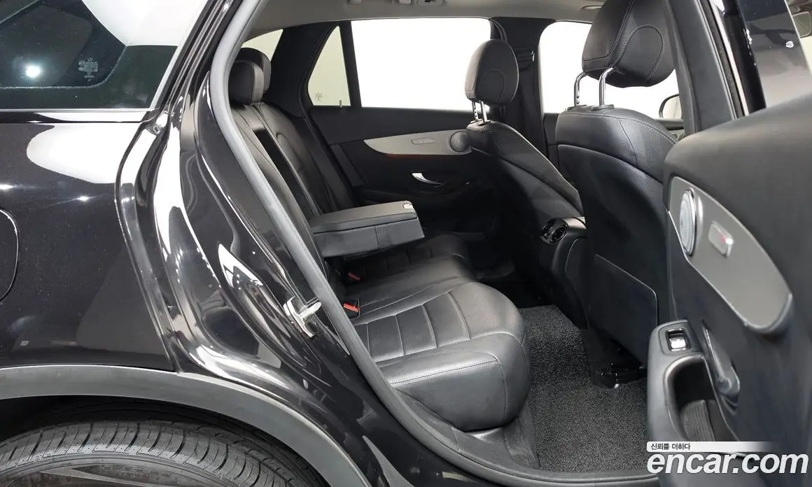 Mercedes-Benz GLC-Class 2019 2.0 АКПП, фото 17 Mercedes-Benz GLC-Class 2019 2.0 АКПП, фото 17